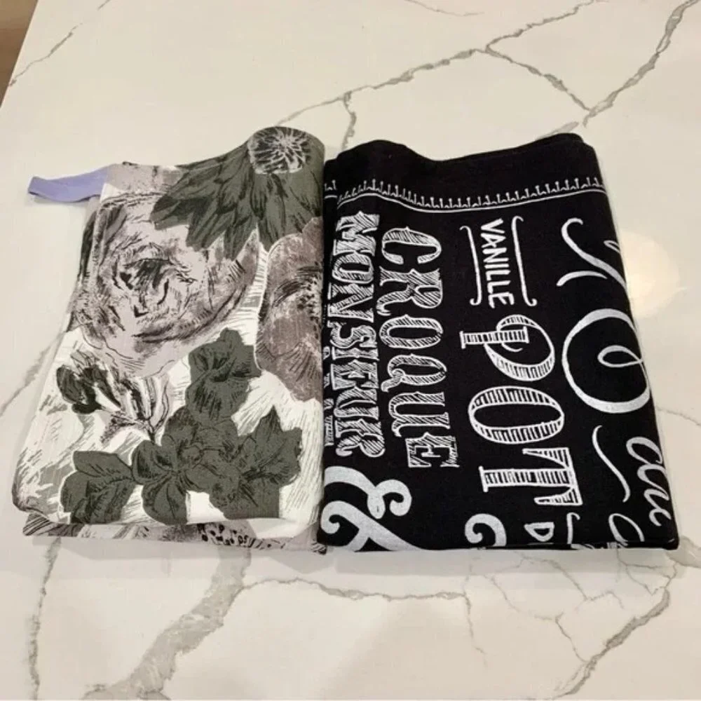 ☕️ Anthropologie Bistro Menu Tea Towel Set Chalkboard Floral